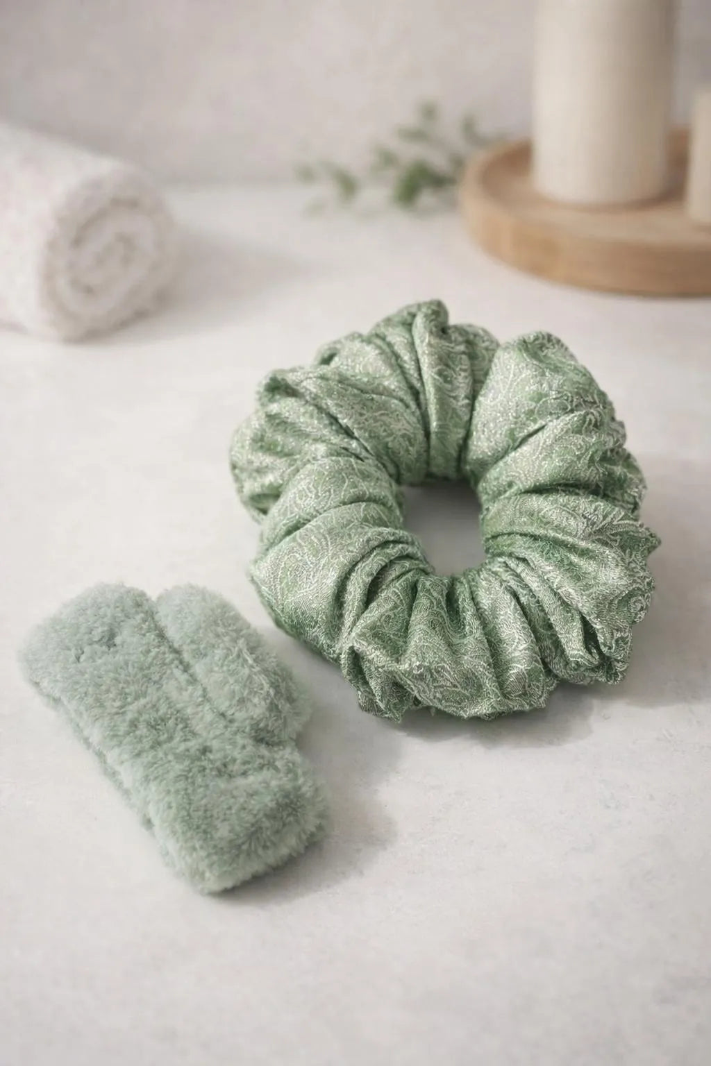 Green Soft Hair Scrunchie & Catcher Set for Daily Use